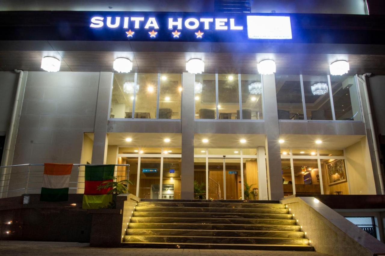 Suita Hotel Yaoundé Exterior foto